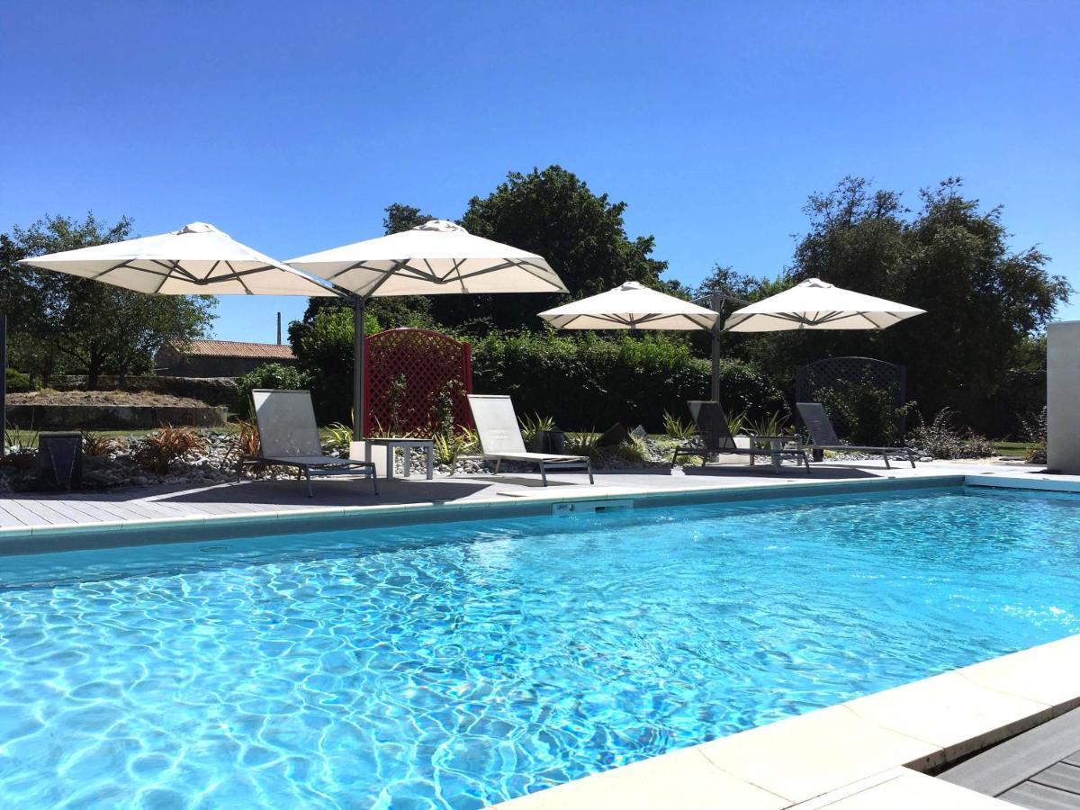 Hotel Chateau De La Barbiniere Saint-Laurent-sur-Sèvre Dış mekan fotoğraf